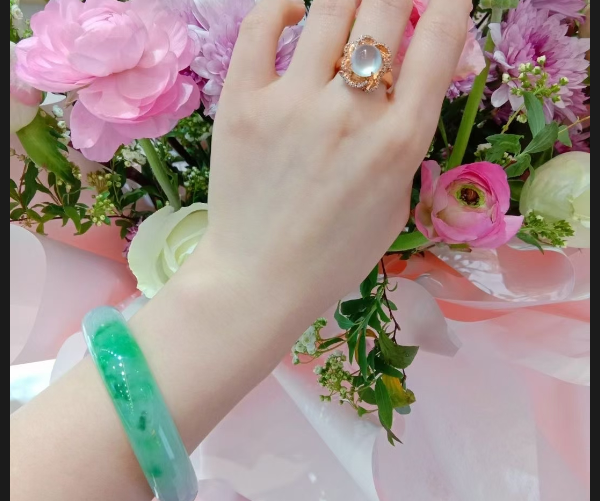 武商珠宝节盛大开幕！ 每一款都藏着心动的秘密-恒翠珠宝有限公司