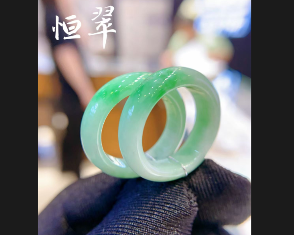 超美国风翡翠指环-恒翠珠宝有限公司