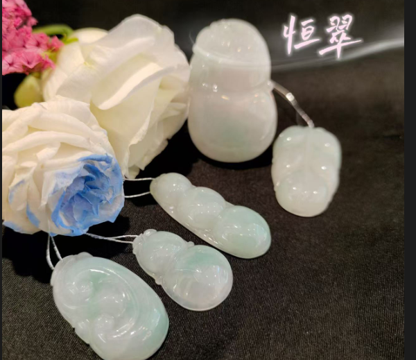 情牵翡翠，缘系一生-恒翠珠宝有限公司